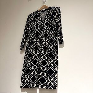 Banana Republic Dress medium, black and white, professional and comfortable